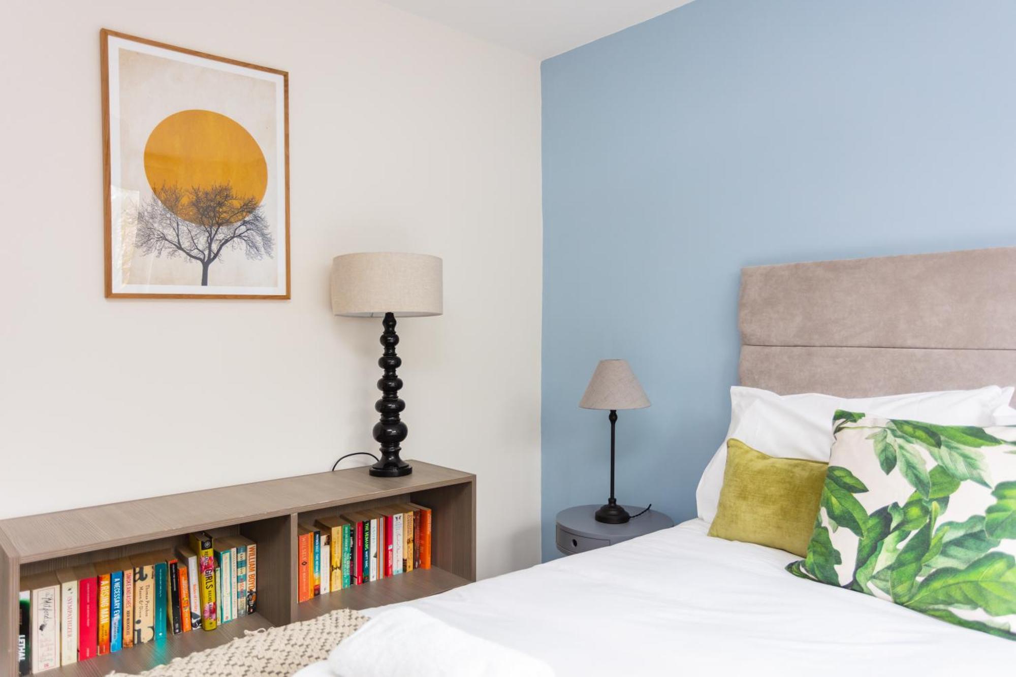 Spacious Central 3 Bedroom Apartment In Old Street Лондон Экстерьер фото