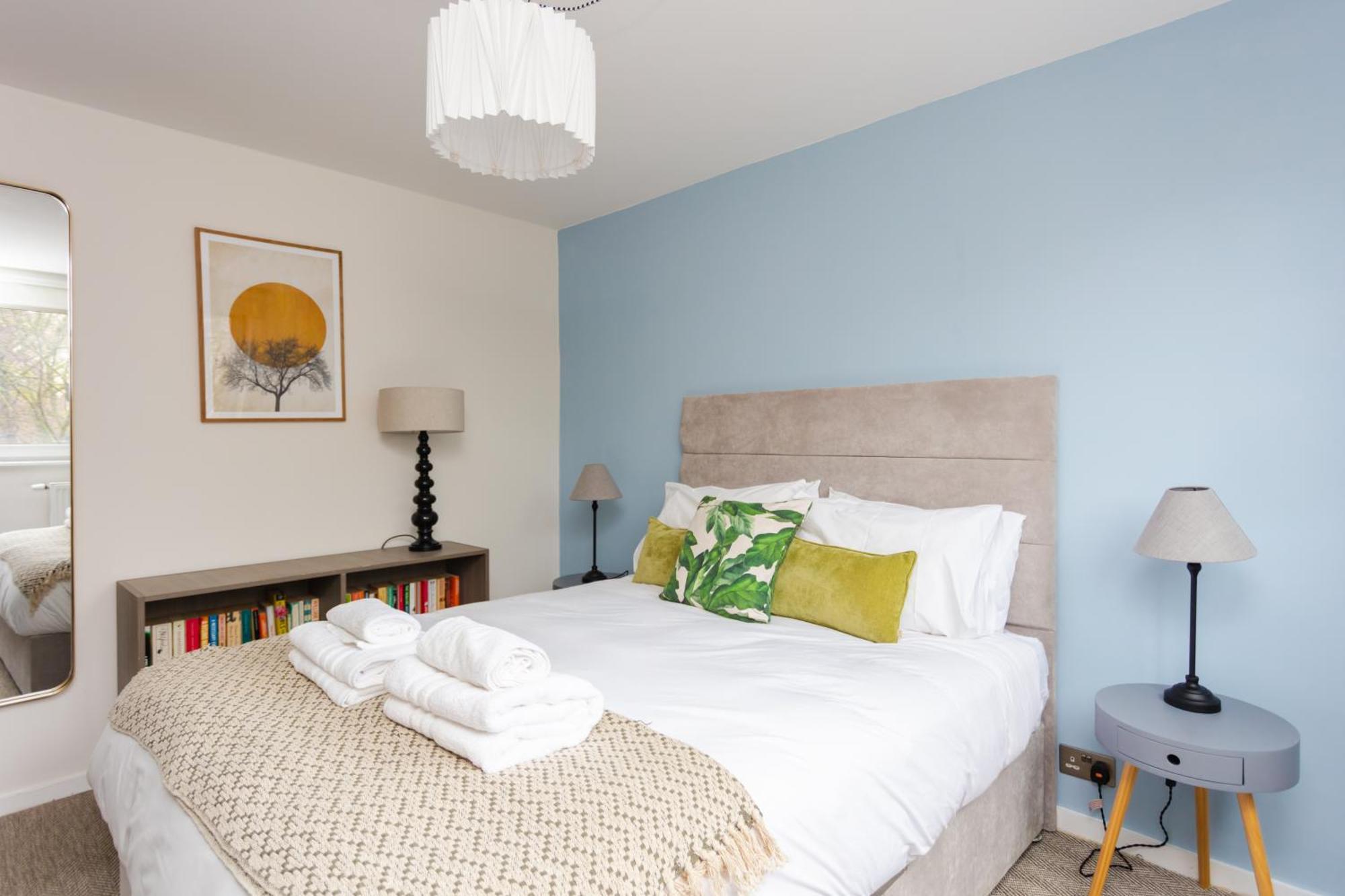 Spacious Central 3 Bedroom Apartment In Old Street Лондон Экстерьер фото